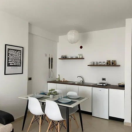 Paradise Coast Апартаменты Дуррес