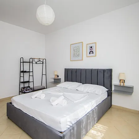 Paradise Coast * Durrës