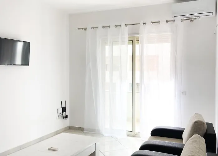 Paradise Coast * Durrës