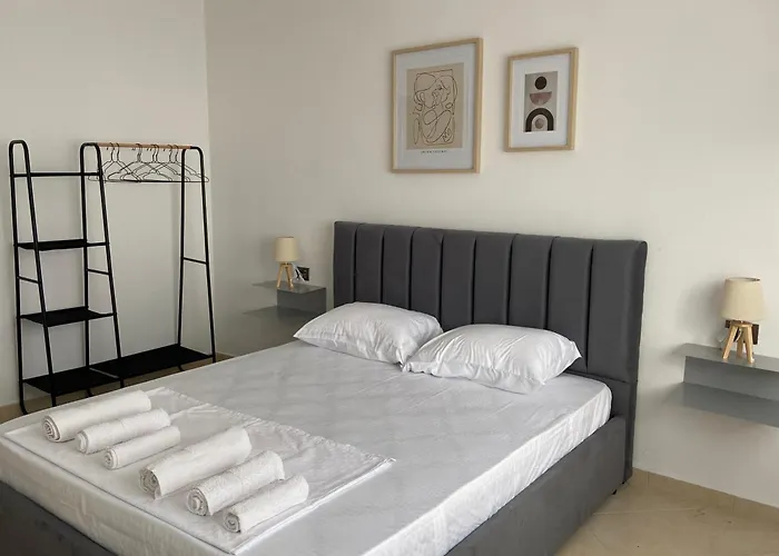 Paradise Coast * Durrës