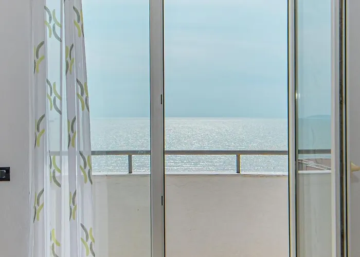 Appartement Paradise Coast Durrës