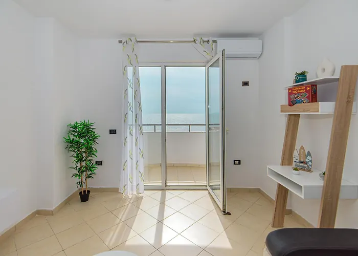 Paradise Coast Apartamento Durrës